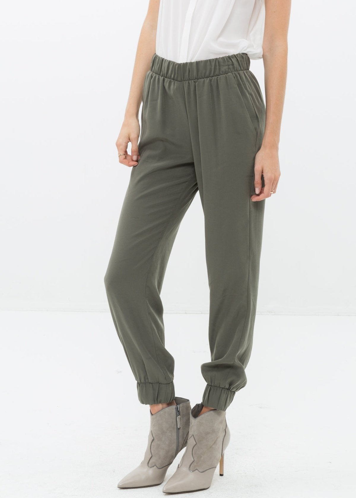Women's All Day Elastic Cuff Jogger Pants-0